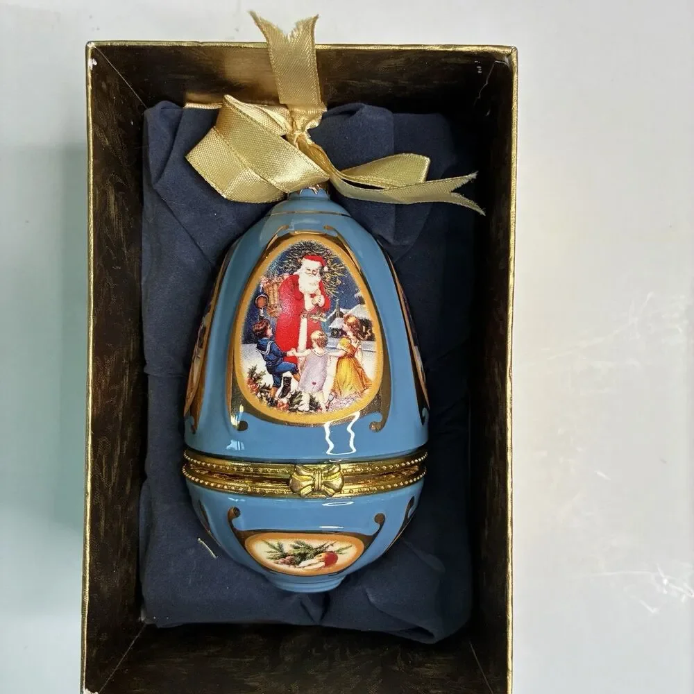 Mr Christmas Valarie Parr-Hill Blue Egg Santa Musical Ornament Needs Battery